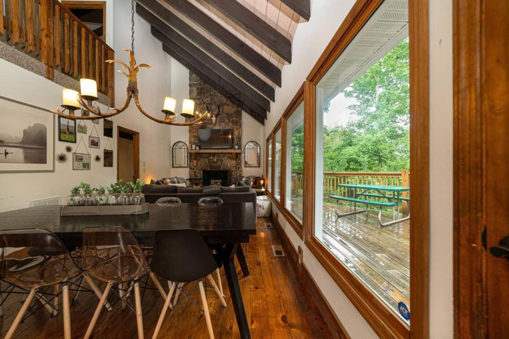 Villa A Smoky Mountains Retreat - Chalet De Montagne Gatlinburg Exterior foto